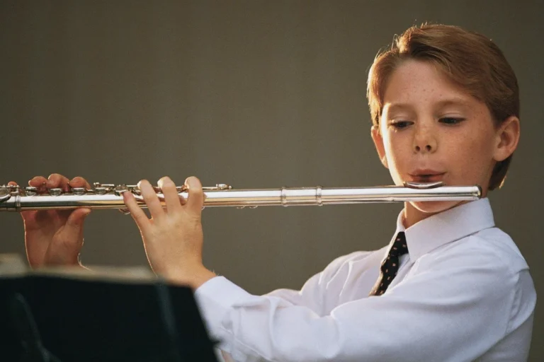 One of our students is practicing during his flute lesson, how awesome!