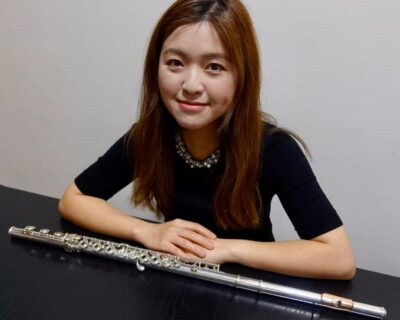 Meet Winnie, a beautiful and nice instructor who teaches flute and piano!